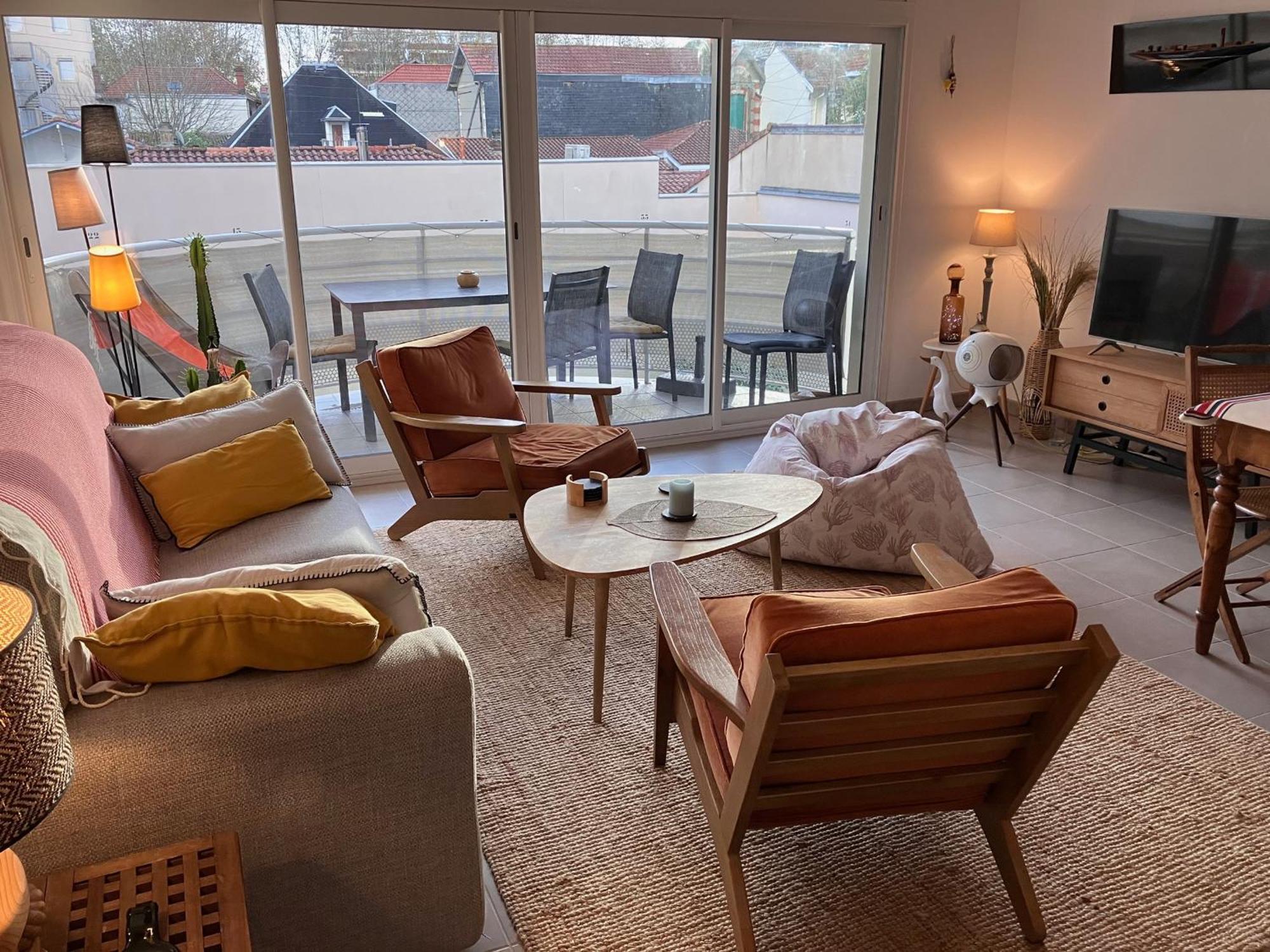 T3 En Centre D'Arcachon, 2 Min Plage, 5 Min Gare, Balcon, Parking Securise, Wifi, Menage Inclus - Fr-1-374-193 Kültér fotó